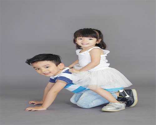 正规代怀费用&代怀孩子价格,试管检查为什么让拍胸片？检查这些项目不会有影响